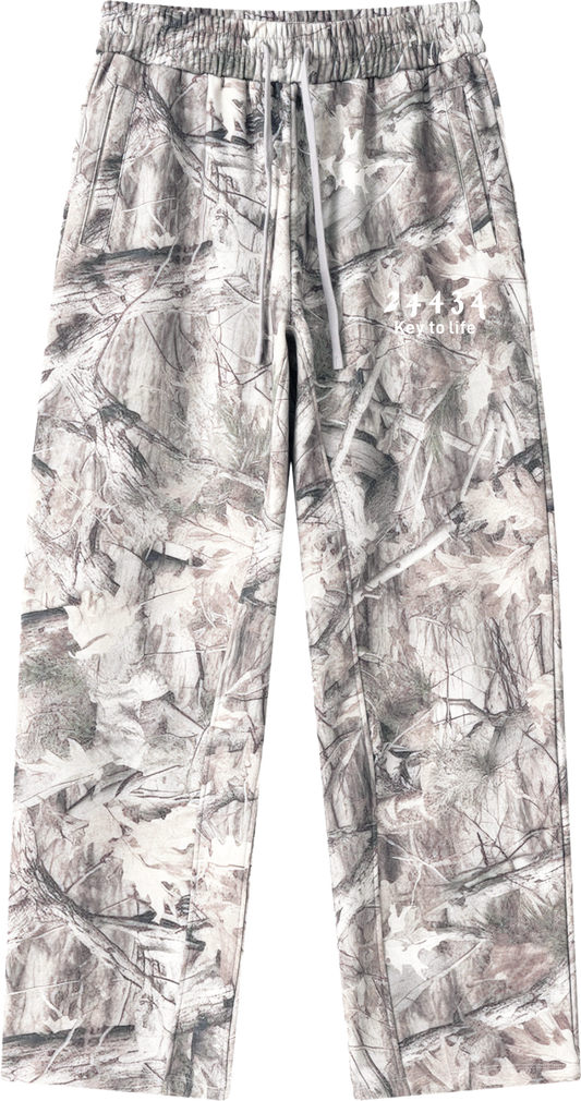 Sweatpants (Camo/white)