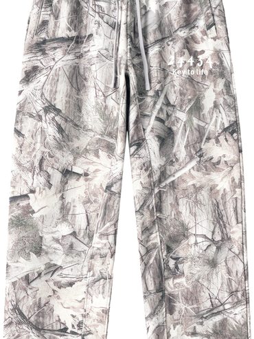 Sweatpants (Camo/white)